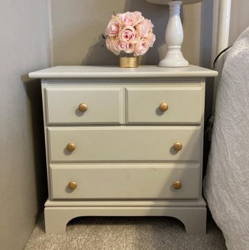 Picture of nightstand