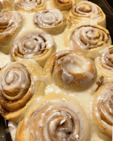 best cinnamon rolls with glaze in a 9x13 pan